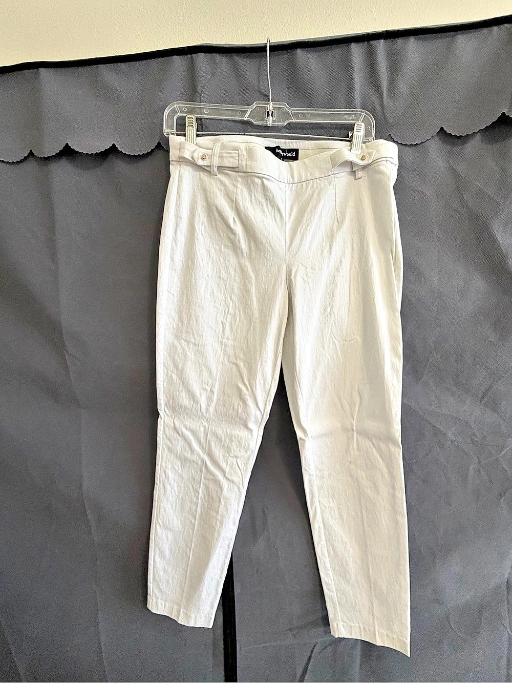 Hollywould Straight Leg Pants in White Size Large